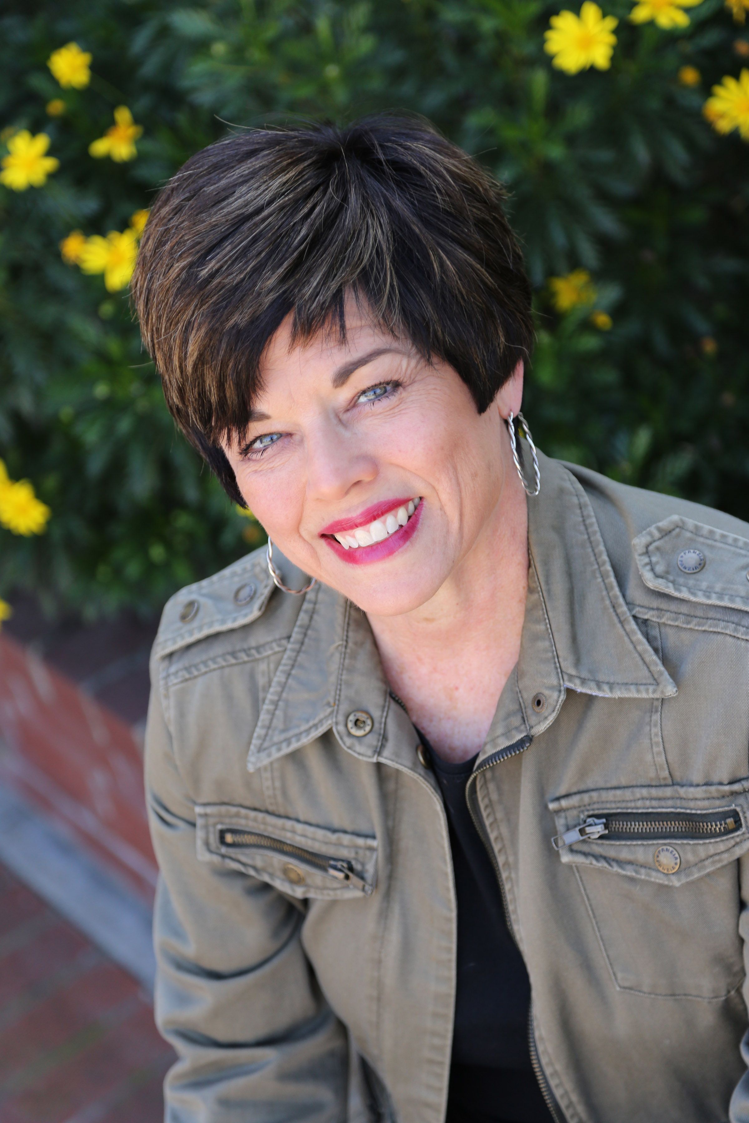Lisa Manes-James